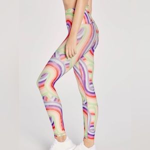 WILDFOX Soleil Active pants NWT, rainbow print size Medium. Thick, soft fabric.